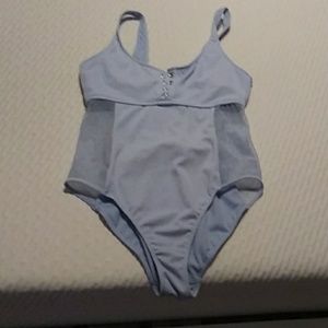 One-piece bathing suit